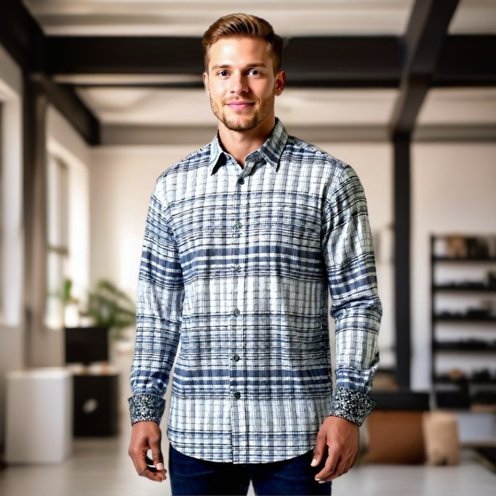 NWOT. Banana Republic Men's XL Black Plaid‎ Long Sleeve Button-Up Shirt.